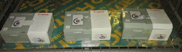3x Canon Digital IXUS 500 Camera Sets