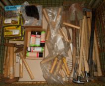 Wire wool, hammers, garden shears, spades, Spotcheck SKL-SP2 cans