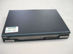 CISCO 1800 Router/Switcher