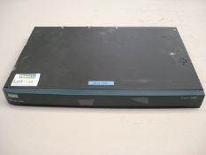 CISCO 2621XM Router/Switcher