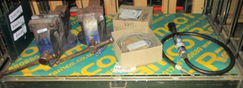 2x Vice/Clamps, Pressure Gauge, CP Air Wrench