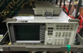 HP 8563A Spectrum Analyzer - Options 103 104 H09 H20