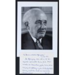 Born, 2 Briefe mit Unterschrift
Autographen. - Born, Max (Physiker; 1882-1970).