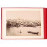 Fotoalbum Konstantinopel
Konstantinopel. - Sebah, P. - Fotoalbum mit 30 Fotografien von