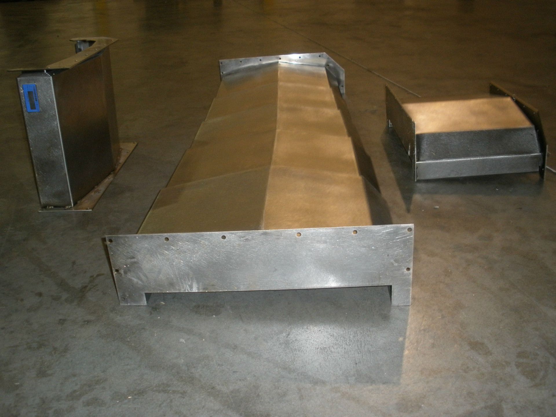 Henning Sliding Way Cover For CNC Mill - Image 5 of 7