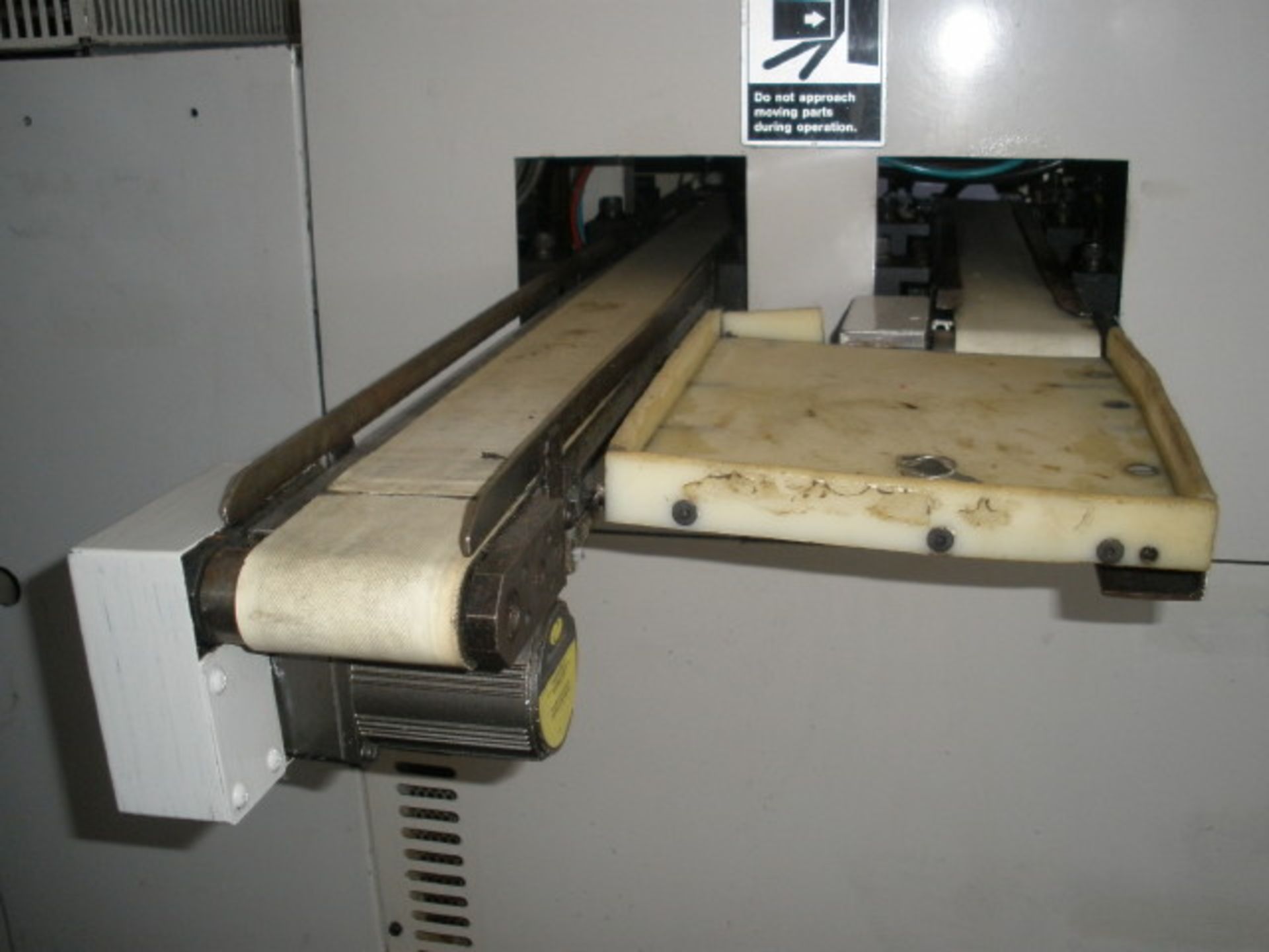 Mori Seiki CL-05 CNC Lathe 1MC 521Control, With Automatic Parts Loader/Unloader. - Image 8 of 8