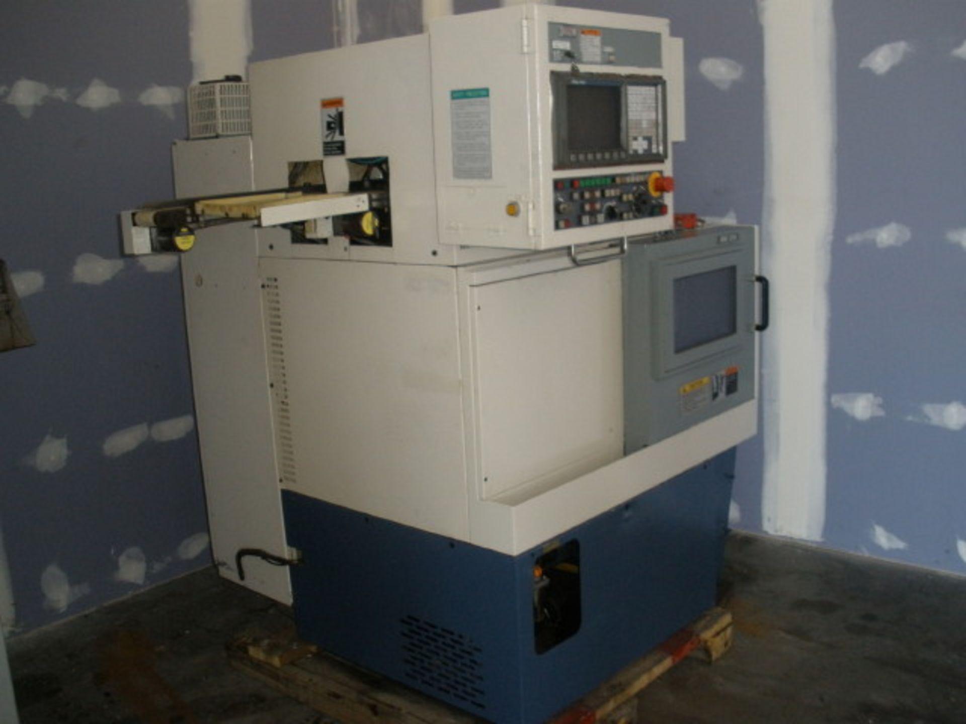 Mori Seiki CL-05 CNC Lathe 1MC 521Control, With Automatic Parts Loader/Unloader. - Image 2 of 8