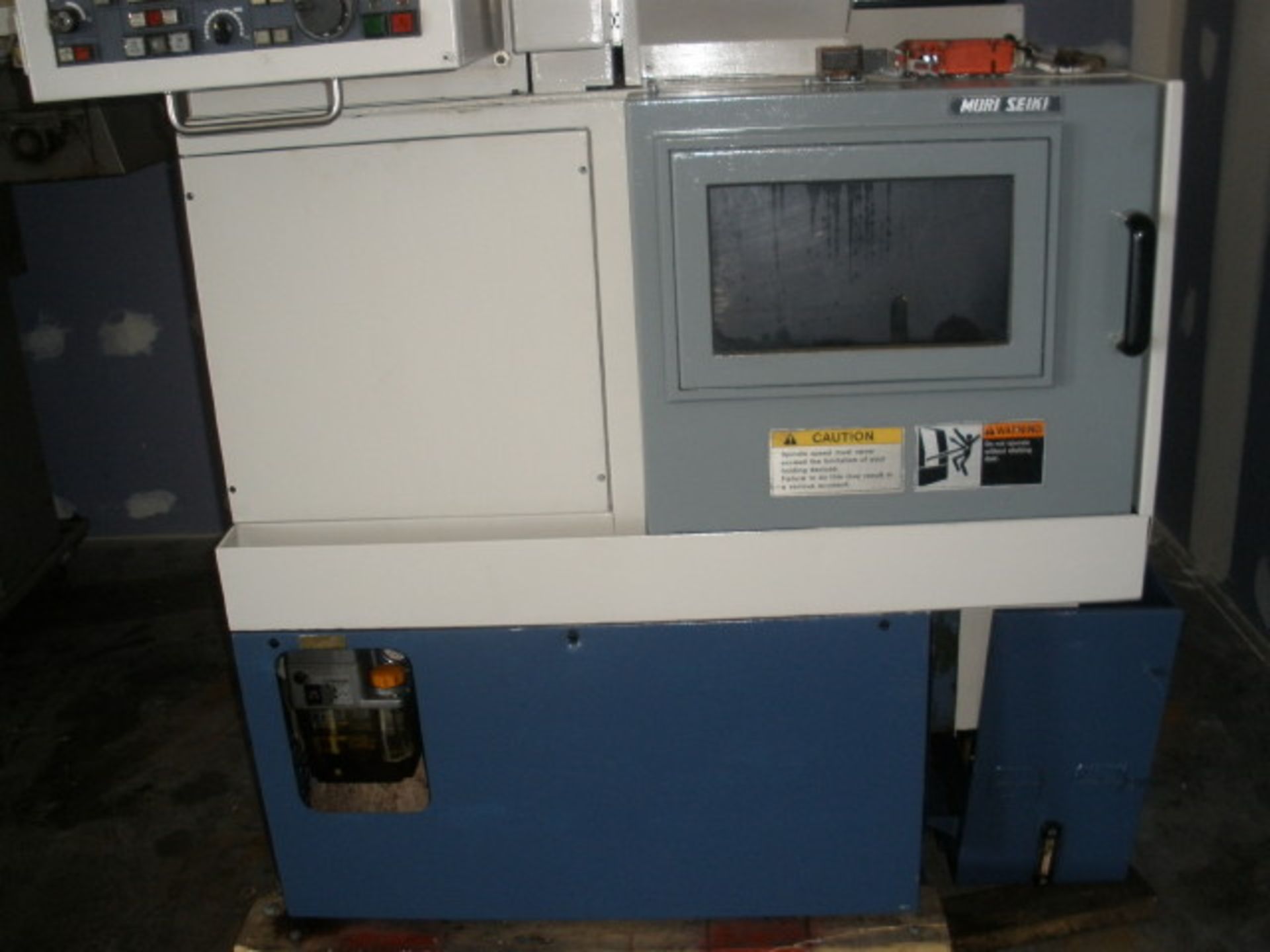 Mori Seiki CL-05 CNC Lathe 1MC 521Control, With Automatic Parts Loader/Unloader. - Image 4 of 8