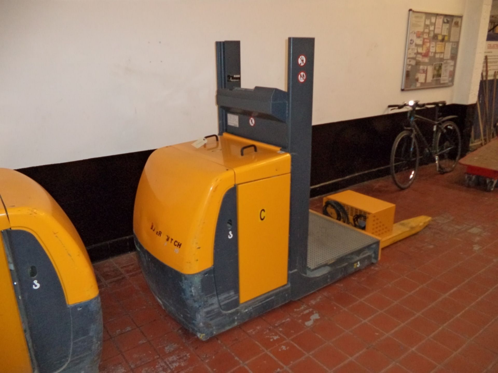 2009 Jungheinrich model EKS 110 L 100 E electric "man aloft" ride-on stock picker pallet truck - Image 4 of 7