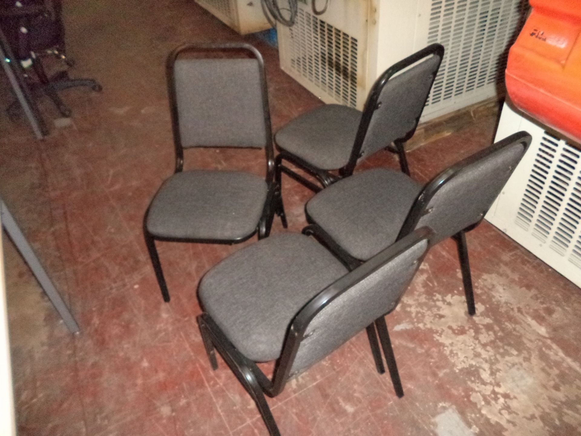 4 matching banqueting-style/meeting-style grey tweed chairs - Image 2 of 3