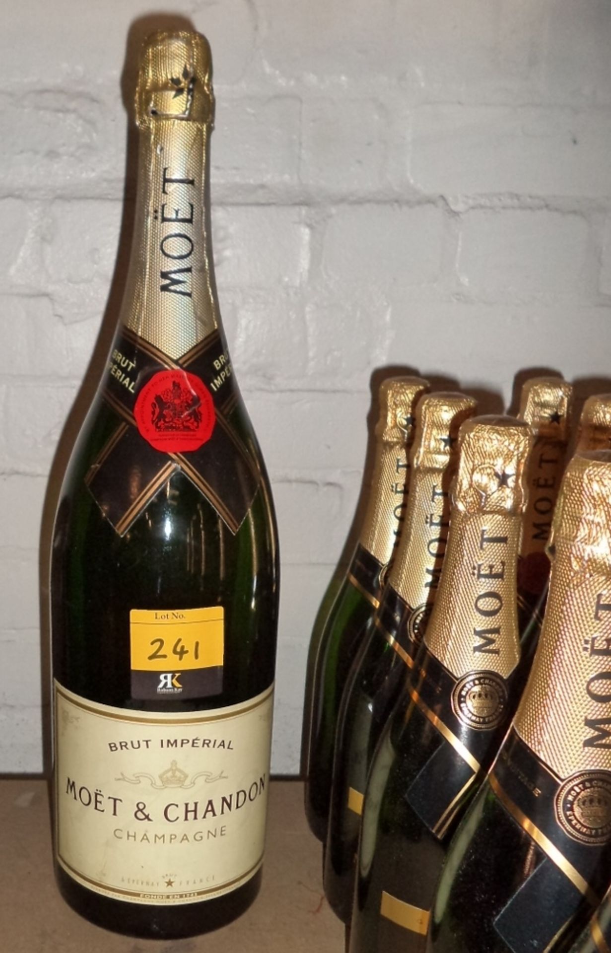 19 off Moet & Chandon Champagne dummy display bottles, including both white and rose non-vintage, - Image 3 of 4