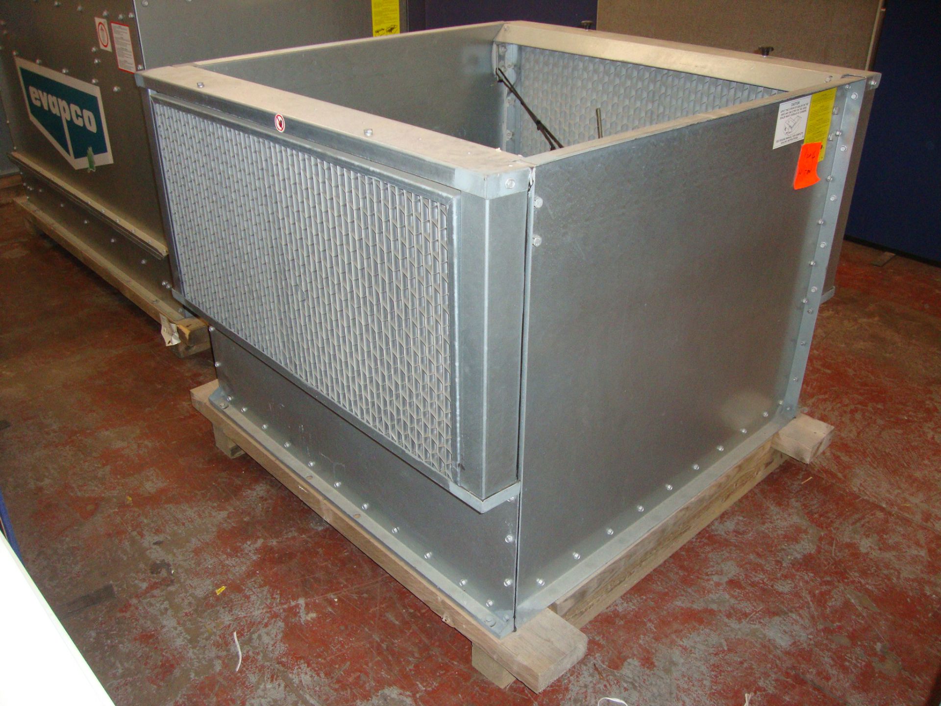 NEW & UNUSED Evapco cooling tower & condenser, Sabroe reciprocating compressor & Unisab III control - Image 5 of 46