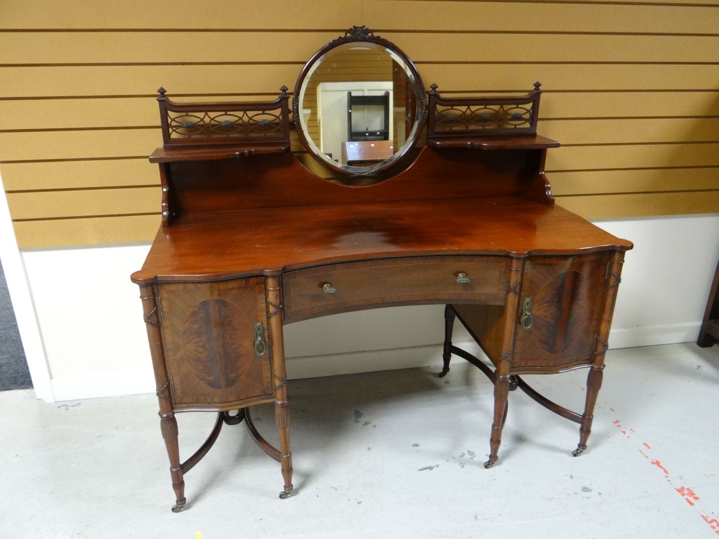 A late nineteenth century mahogany wash-stand by Maple & Co (to match Lots, 23 24, 25, 26 & 27)