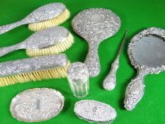 A mixed parcel of silver / part silver dressing table items