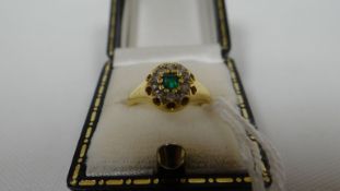 An 18ct yellow gold and malachite signet ring, 3.59gms