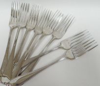 A set of eight George III silver forks by Eley & Fearne, London 1798 (4x) and London 1807 (4x), 17.