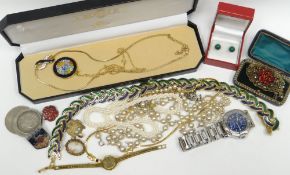 A parcel of mixed costume and other jewellery including pearls