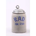 Bierseidel. Steingut. R.A.D. Abt. 5/371. Zinndeckel. H: 16,5 cm. Start Price €40