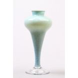 Vase. WMF nach 1930. Ikora. Farbloses Glas, unterfangen mit Pulvereinschmelzungen. H: ca. 31 cm.