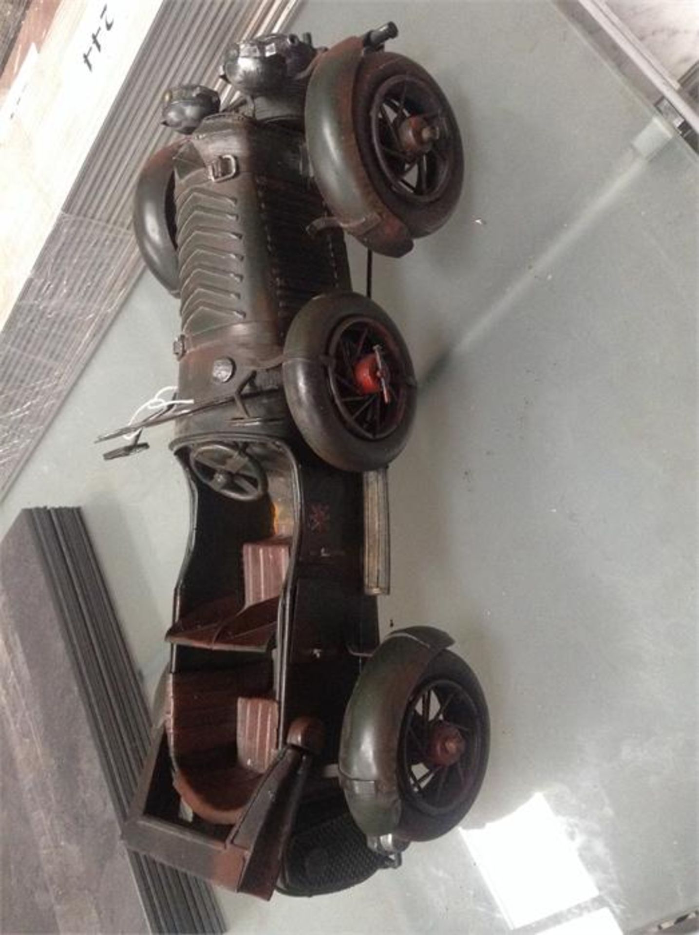 Metal formed display/toy car