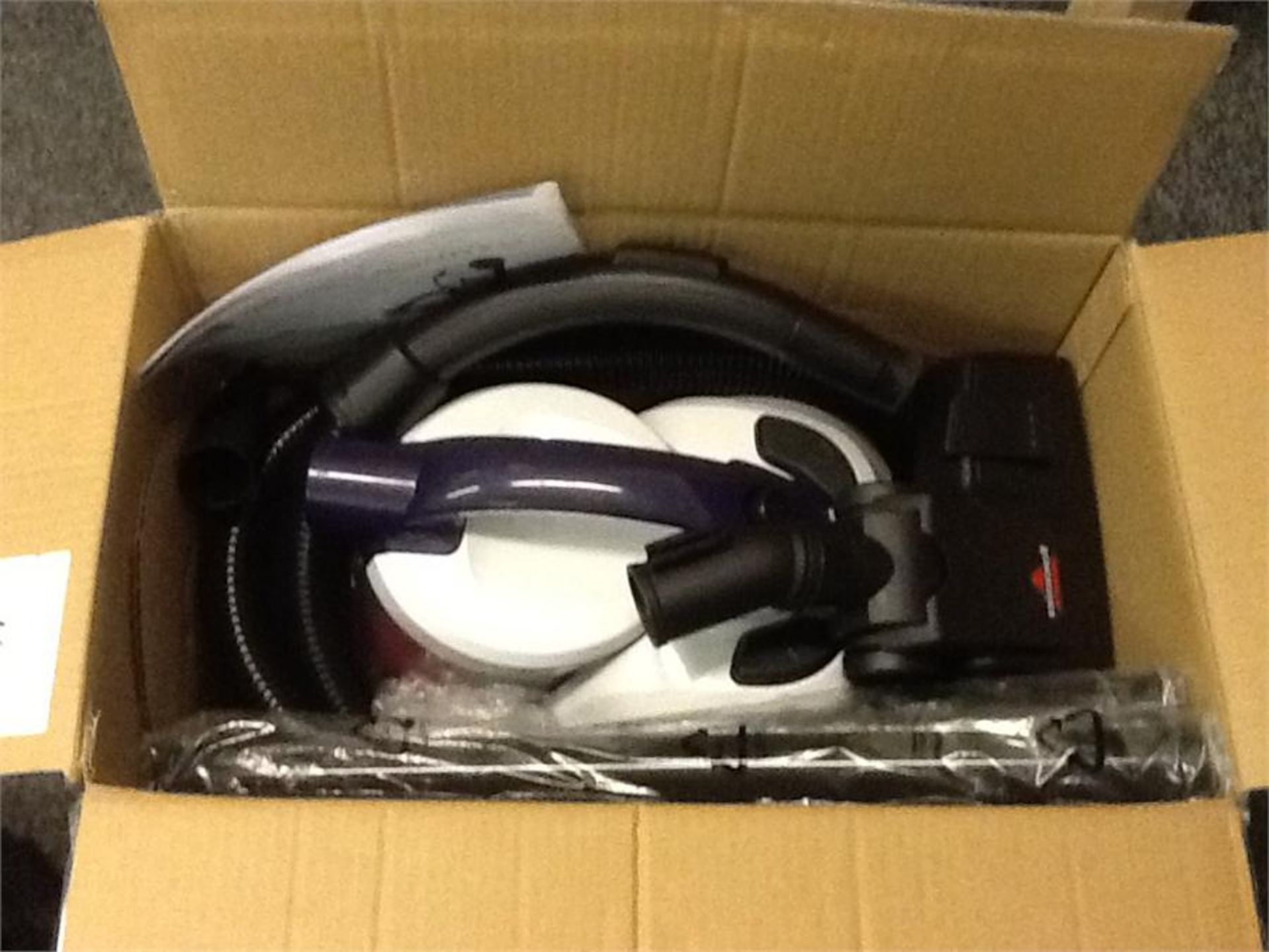 Bissell clearview compact vacume cleaner. Working boxed