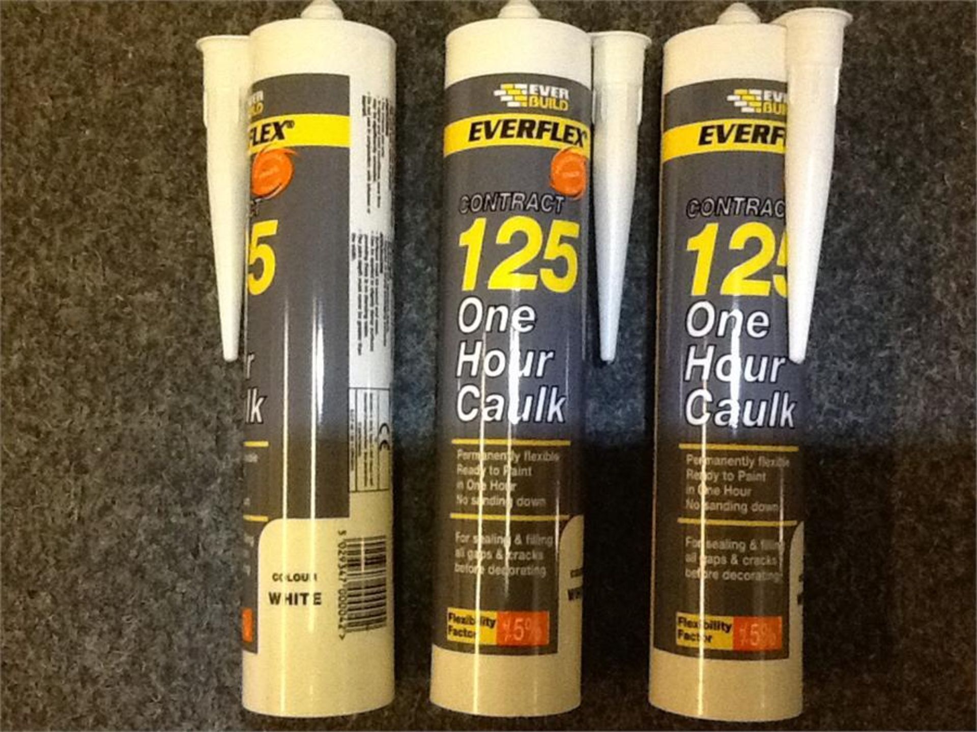 3 x Everflex contract 125 one hour caulk. White