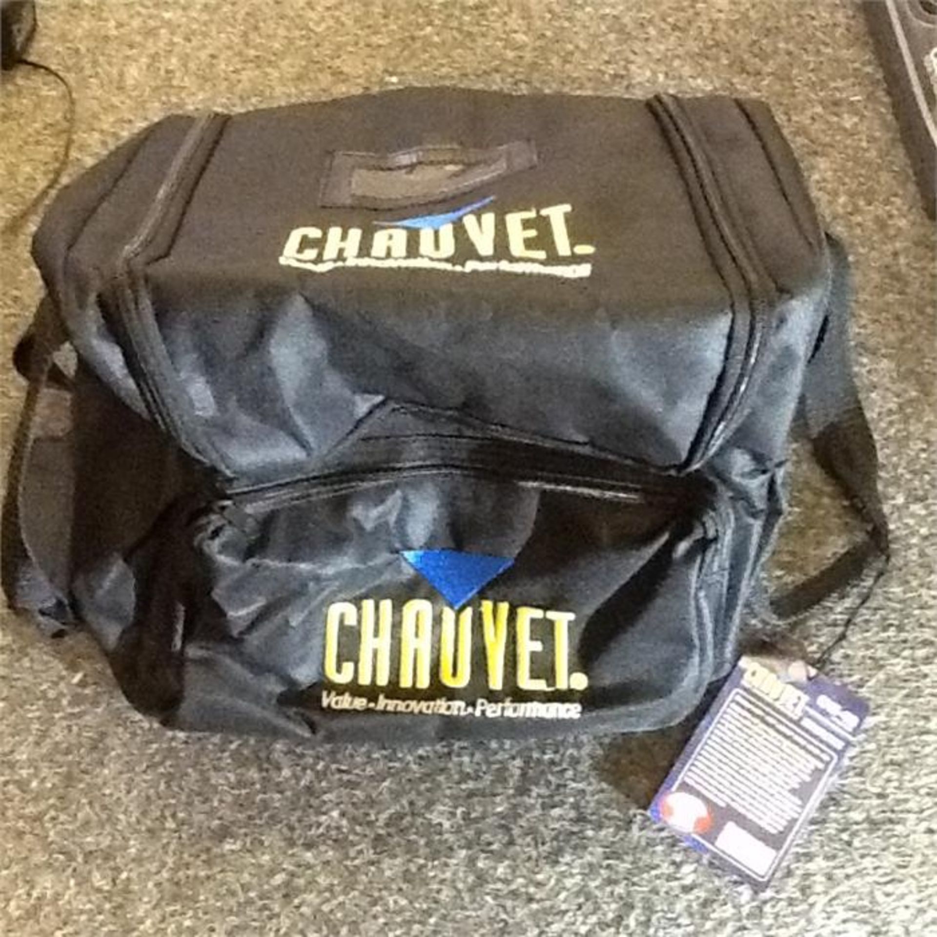 Chauvet  CHS-40 vip gear bag - Image 9 of 10