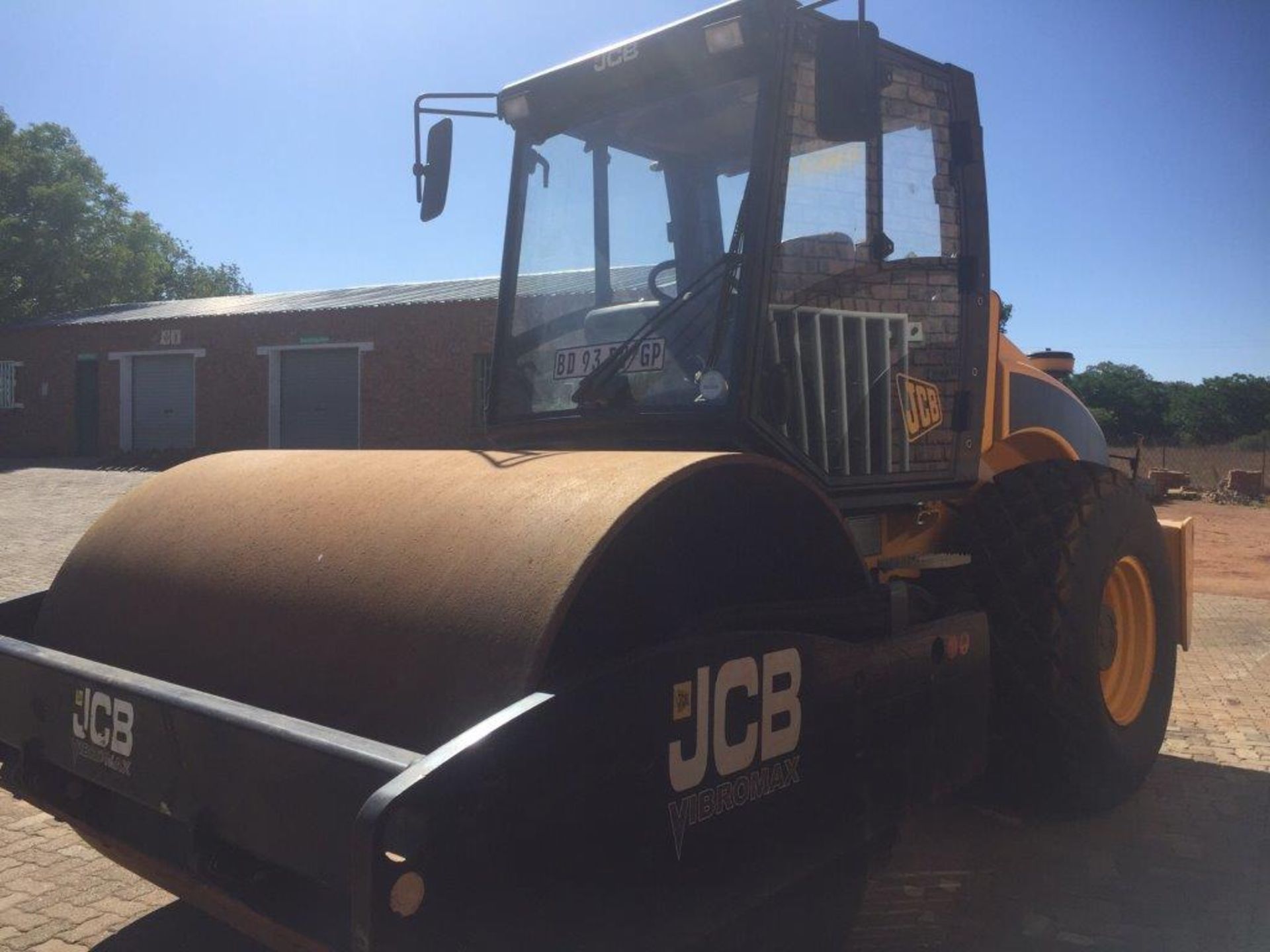 2010 JCB VIBRO MAX VM115D 11.5 TON ROLLER - Image 3 of 8