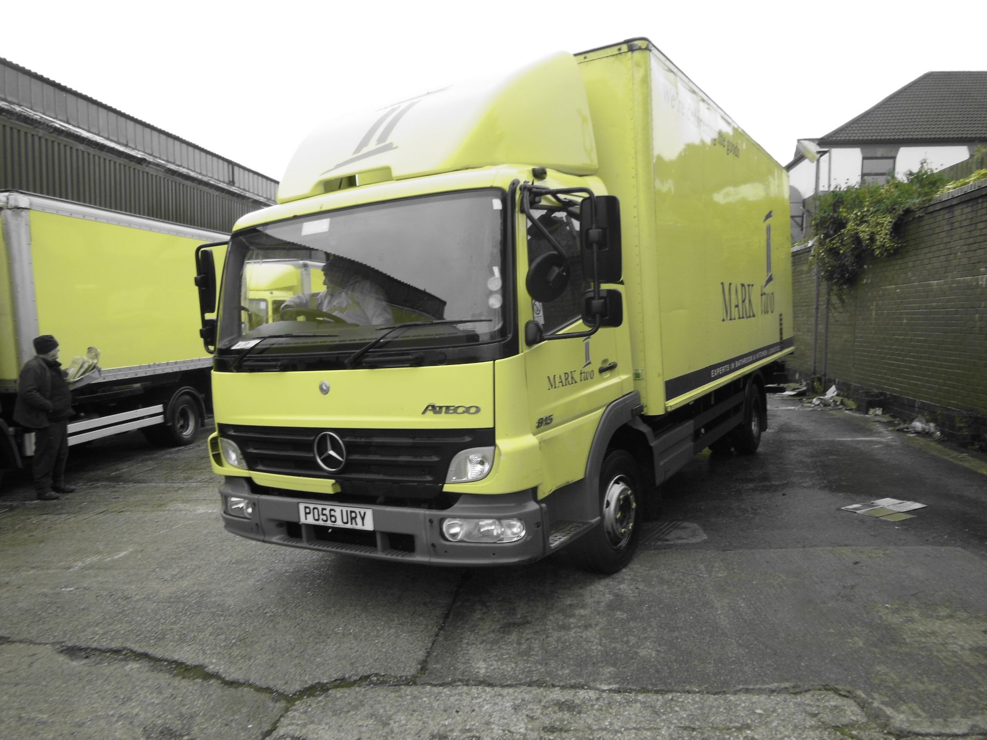 Mercedes Atego 815 4x2 Manual 20ft Box Van, registration no. PO56 URY - Image 3 of 5