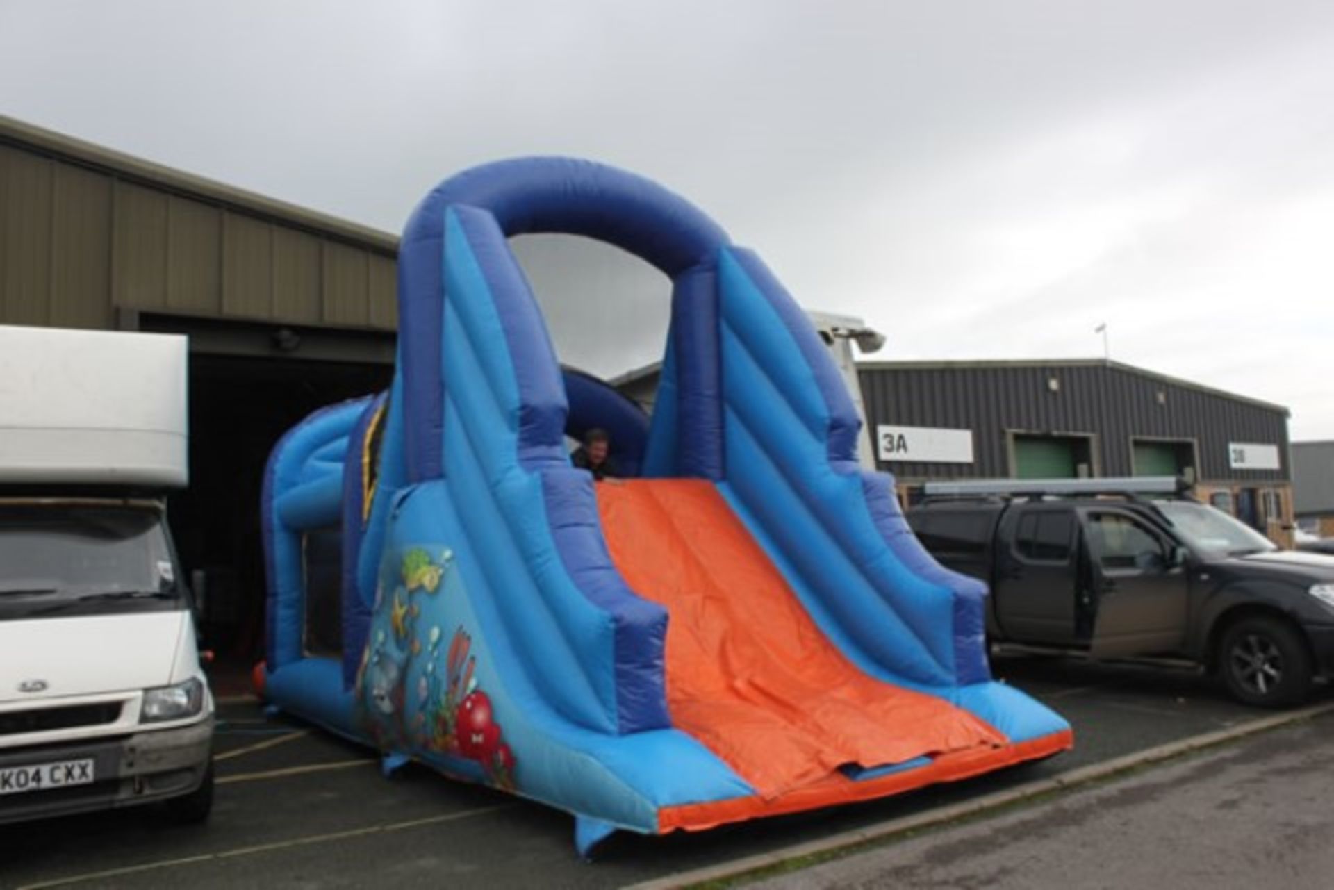 32ft x 15ft Inflatable Assault Course - Image 9 of 10