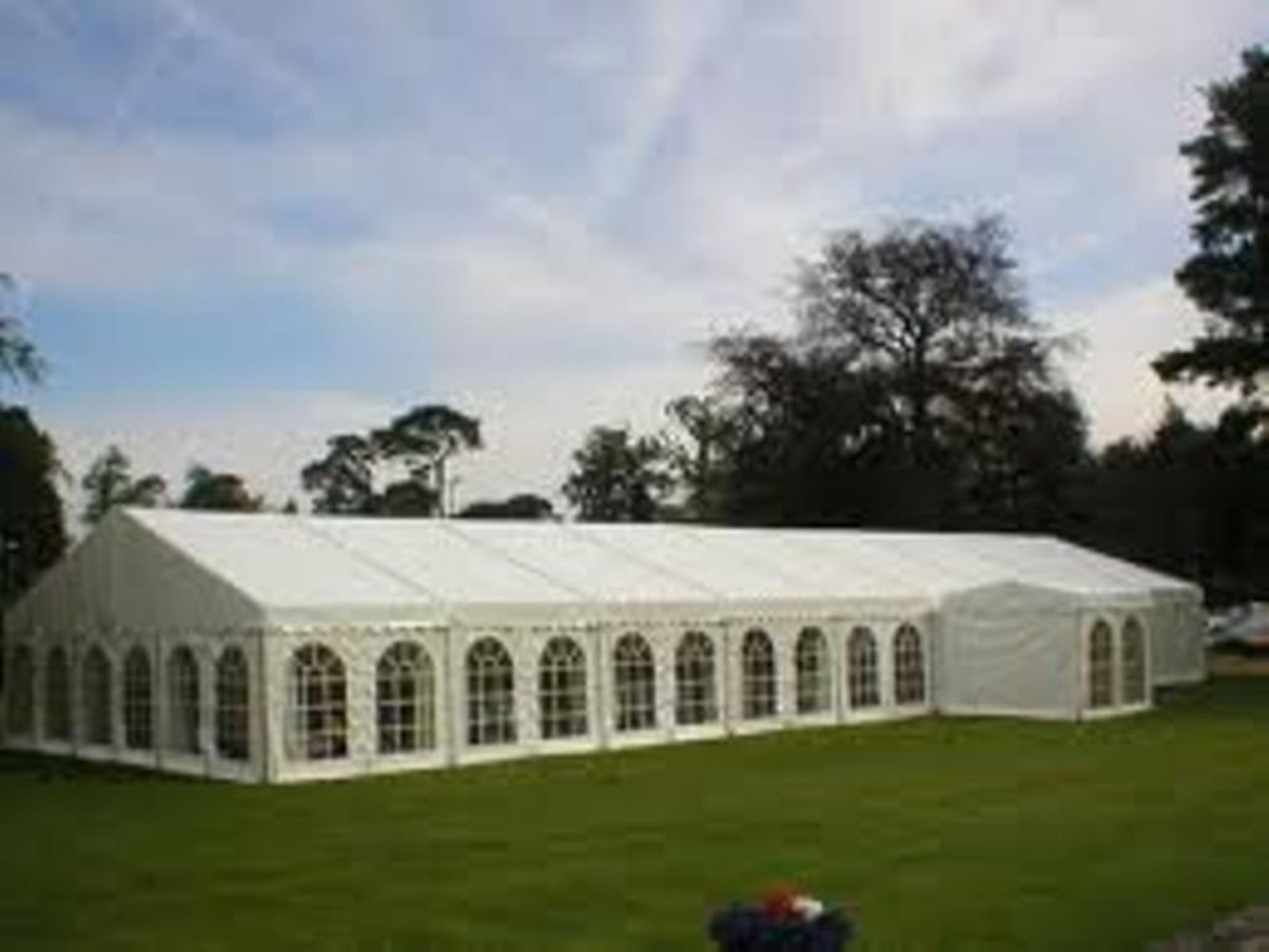 Custom Covers Ten Bay Clear Span Marquee (2012) 9m x 27m (30ft x 100ft) includes: 26 x 2.8m Alumini - Image 5 of 5