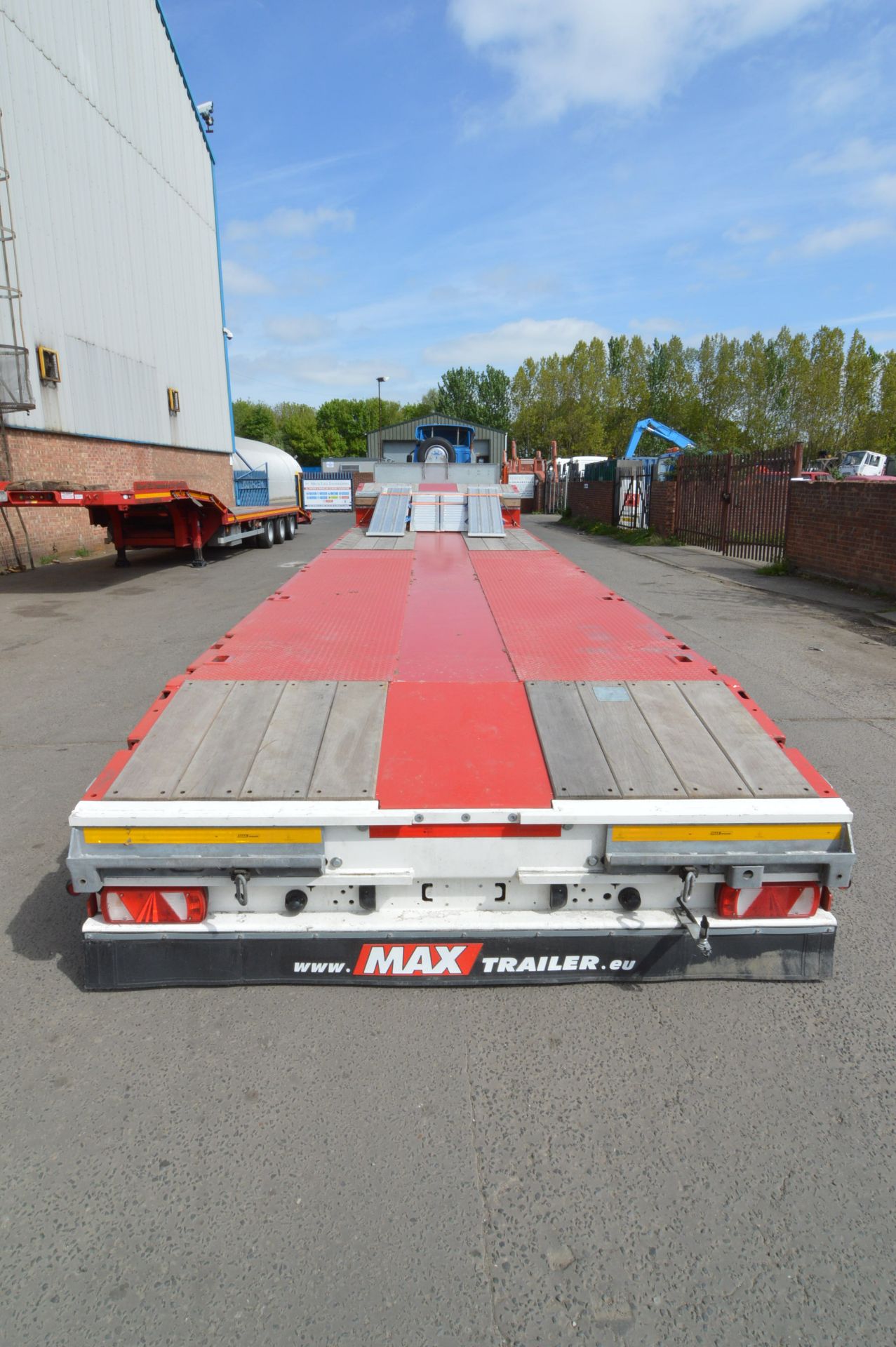 Faymonville Wabco MAX Trailer MAX100 TRI-AXLE 6M EXTENDABLE LOW LOADER SEMI TRAILER, chassis no. - Image 12 of 14