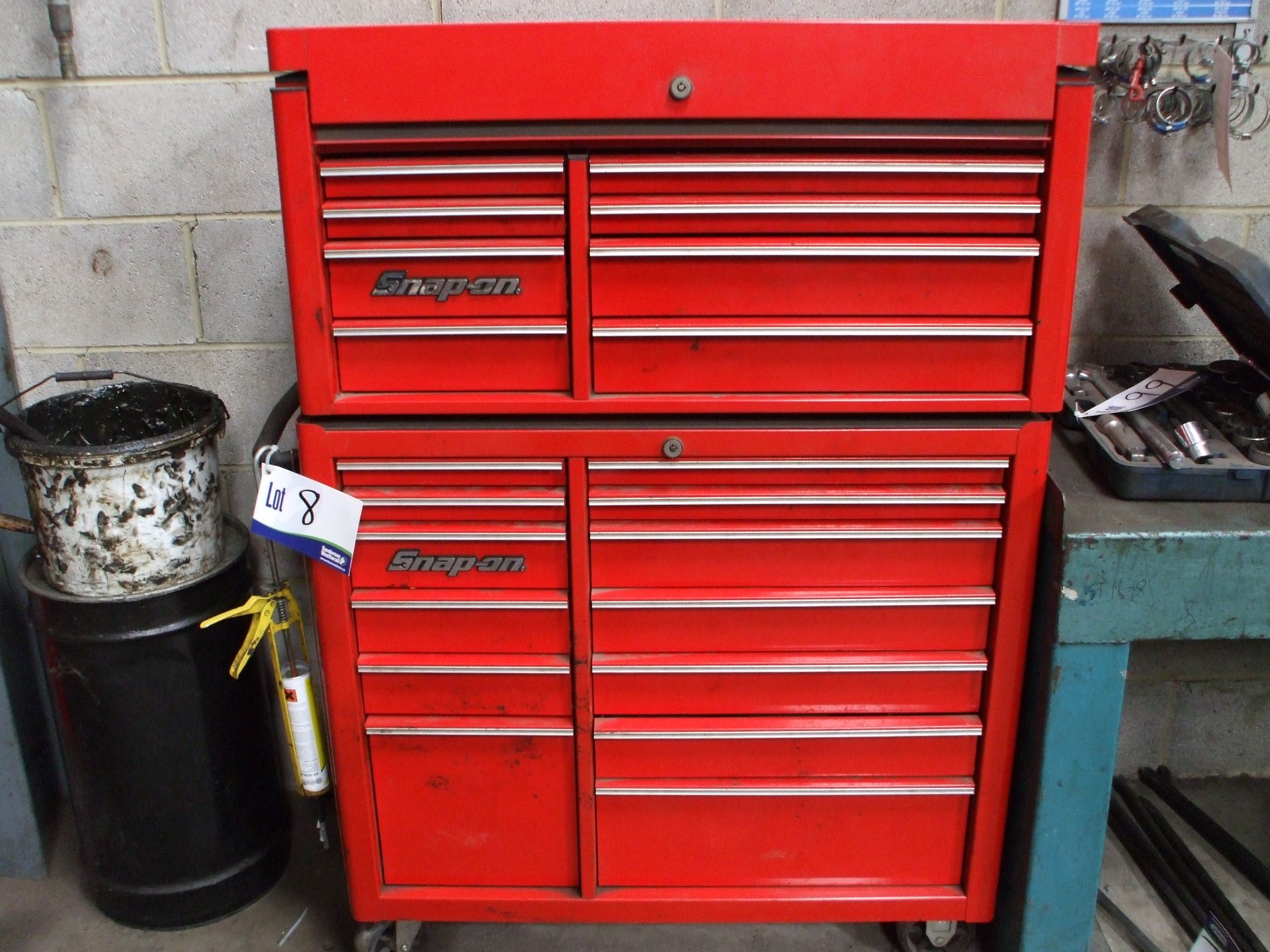 Snap-on Mobile Tool Chest, with residual contents