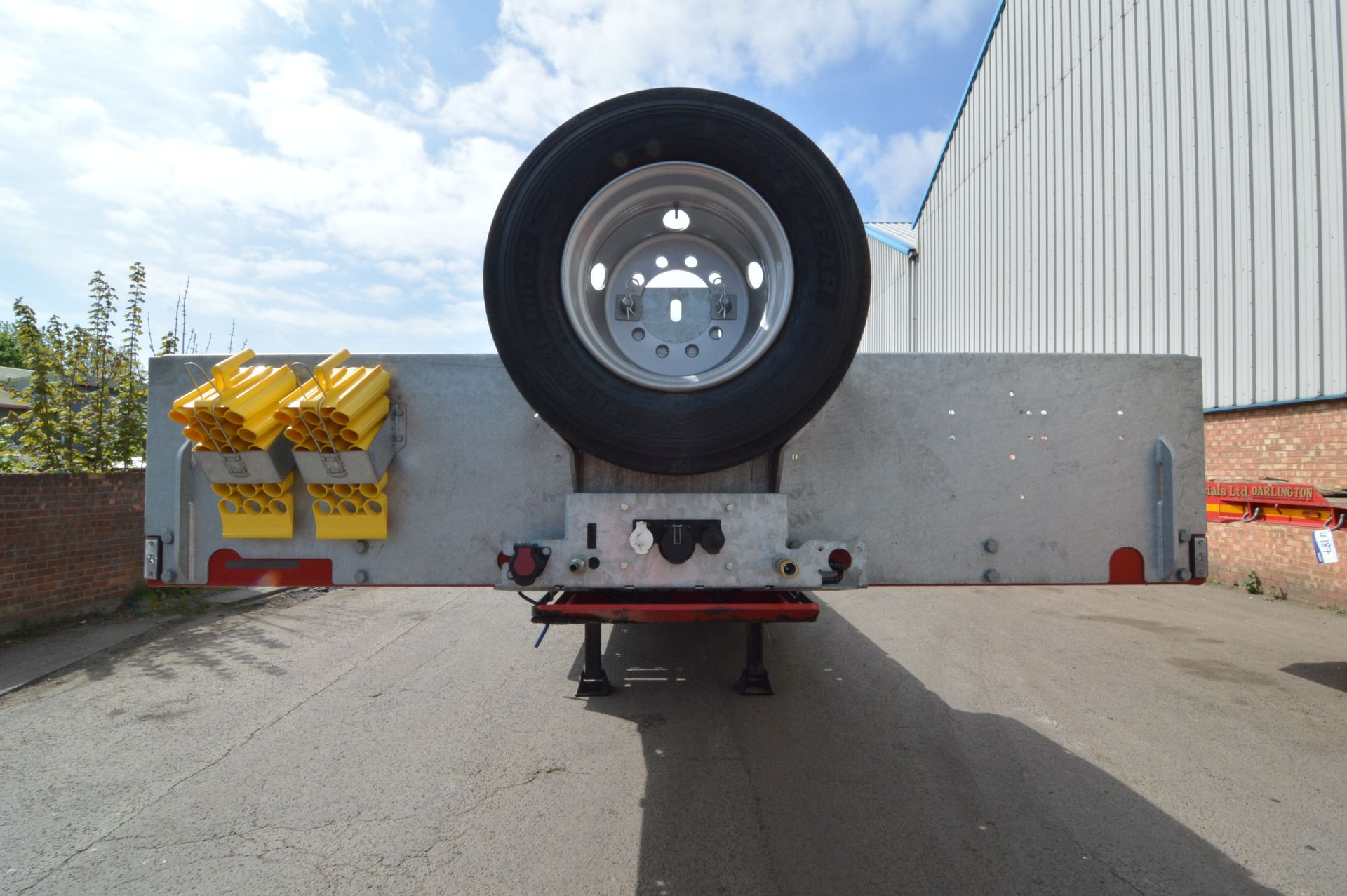 Faymonville Wabco MAX Trailer MAX100 TRI-AXLE 6M EXTENDABLE LOW LOADER SEMI TRAILER, chassis no. - Image 8 of 14