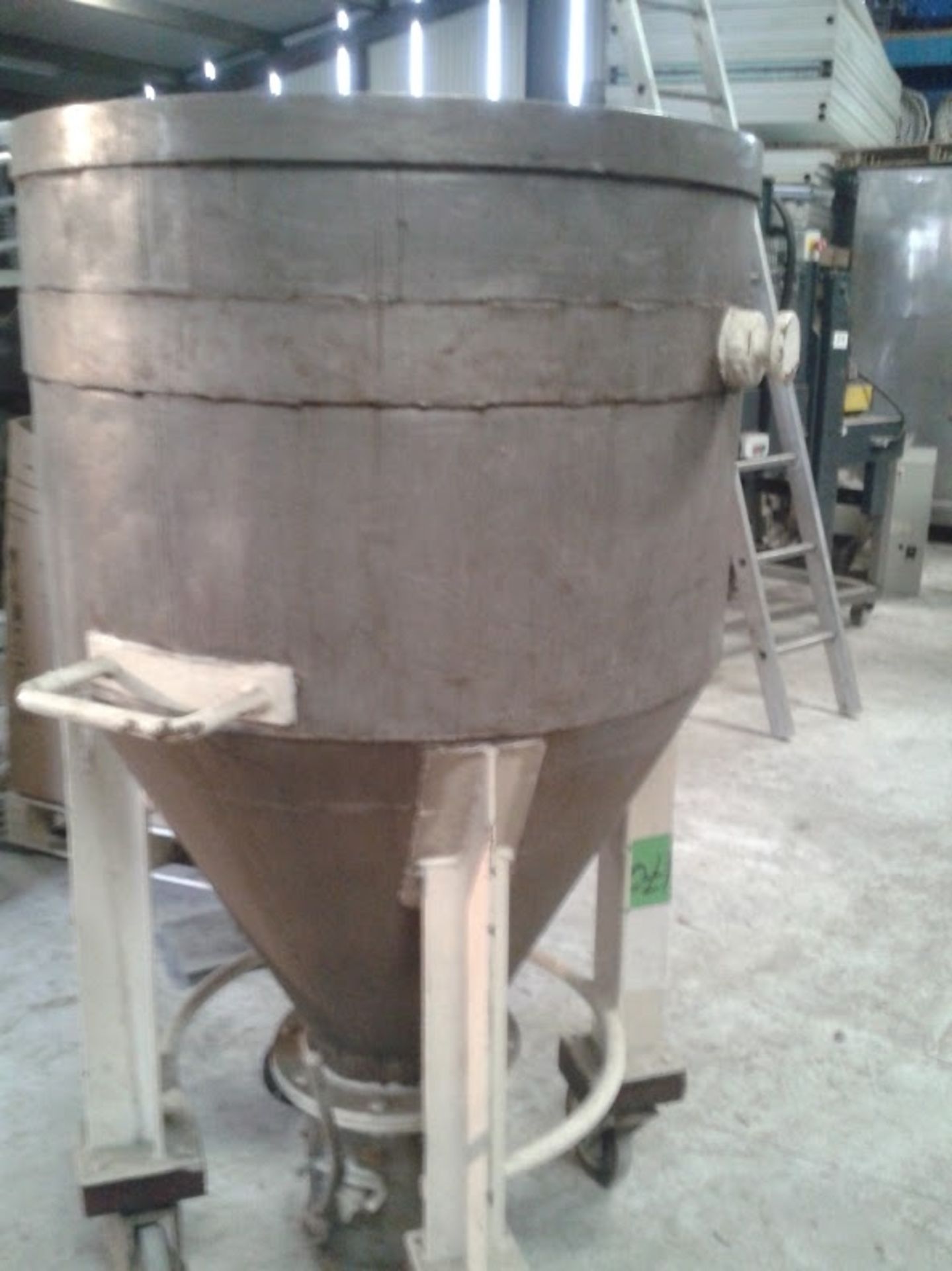 Stainless Steel Mobile Hopper Bottomed Bin, 850mm dia., 250mm outlet, 1480mm total height - Image 2 of 2