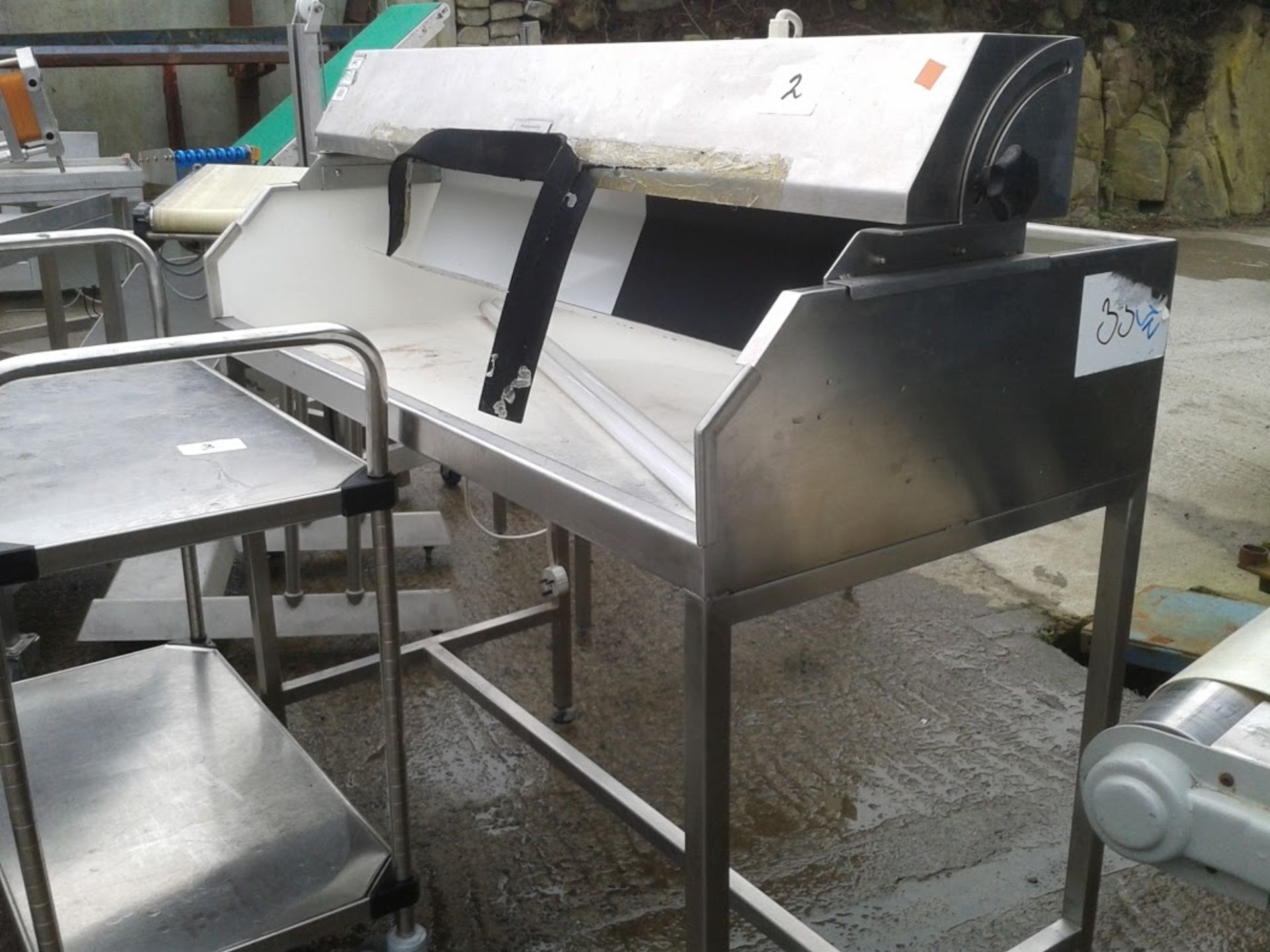 Stainless Steel Static Inspection Table, 1200mm x 600mm, with fluorescent light, white / black - Image 2 of 2