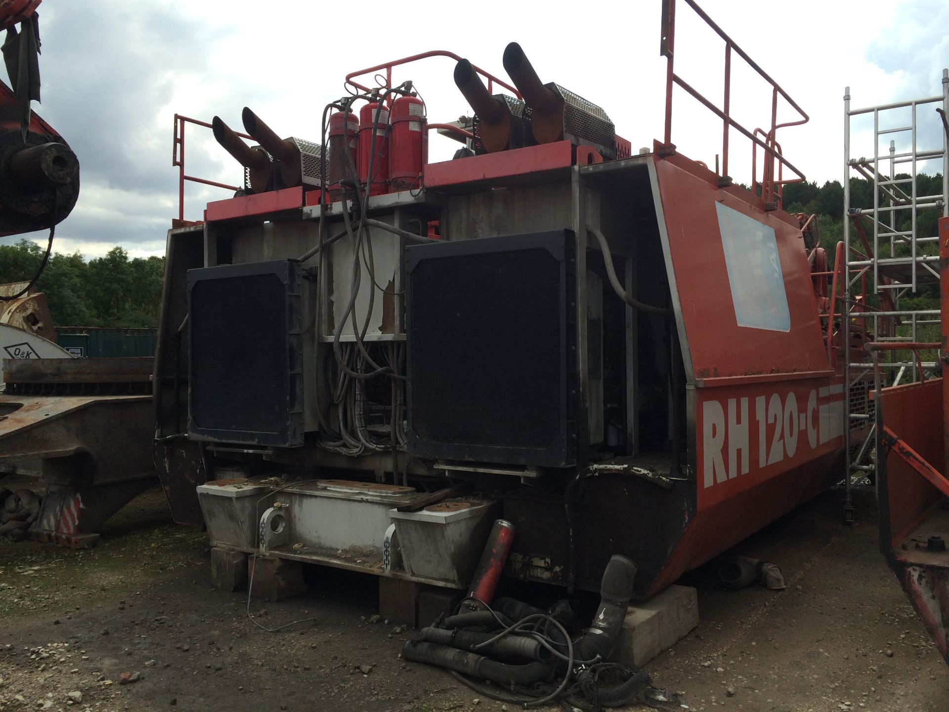 O&K RH120 360° Tracked Face Shovel, serial no. 7287, year of manufacture 1996 (dismantled for - Image 6 of 10