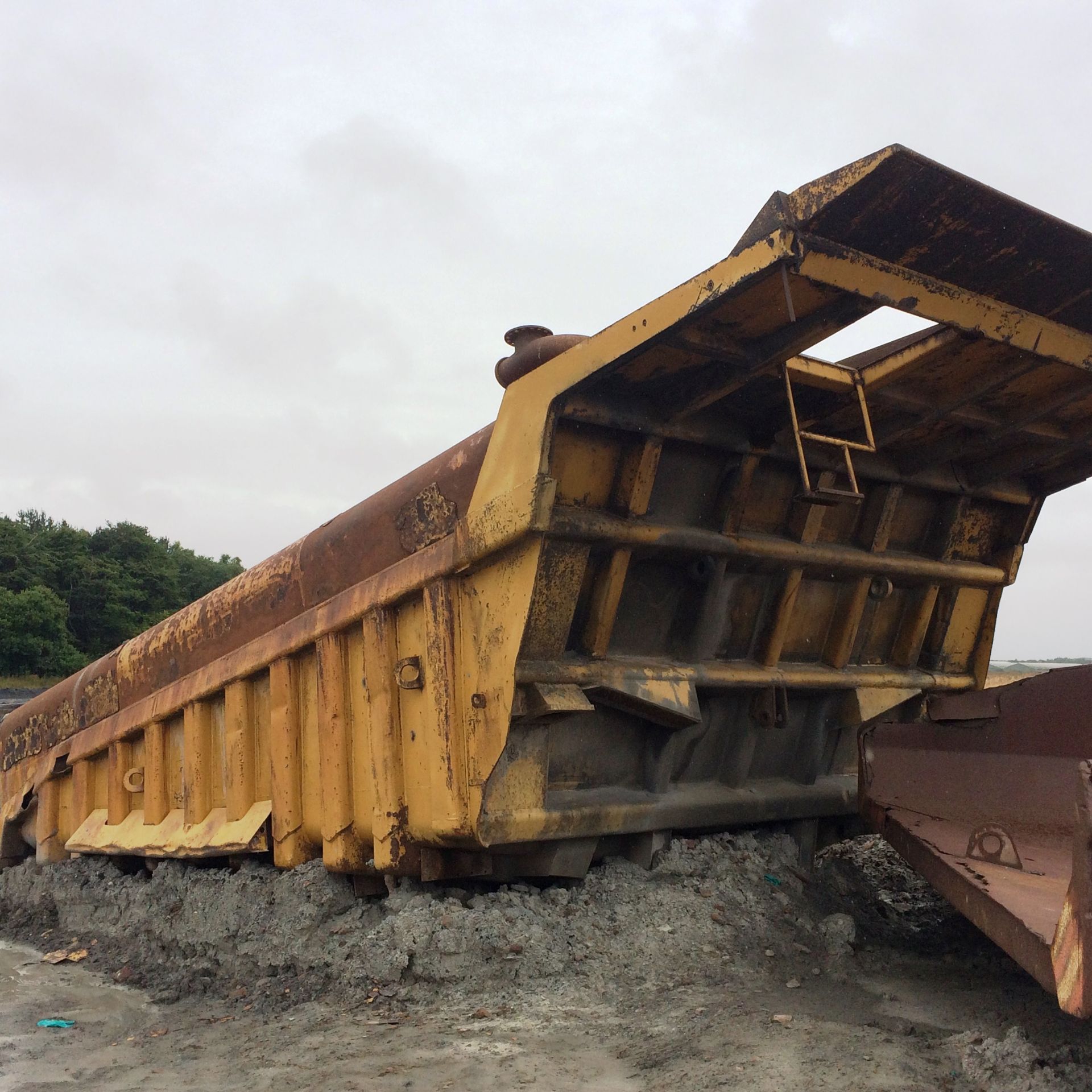 CAT 777 Dust Suppression Tank (requires refurbishment) Situated At Potland Burn Open Cast Mine,