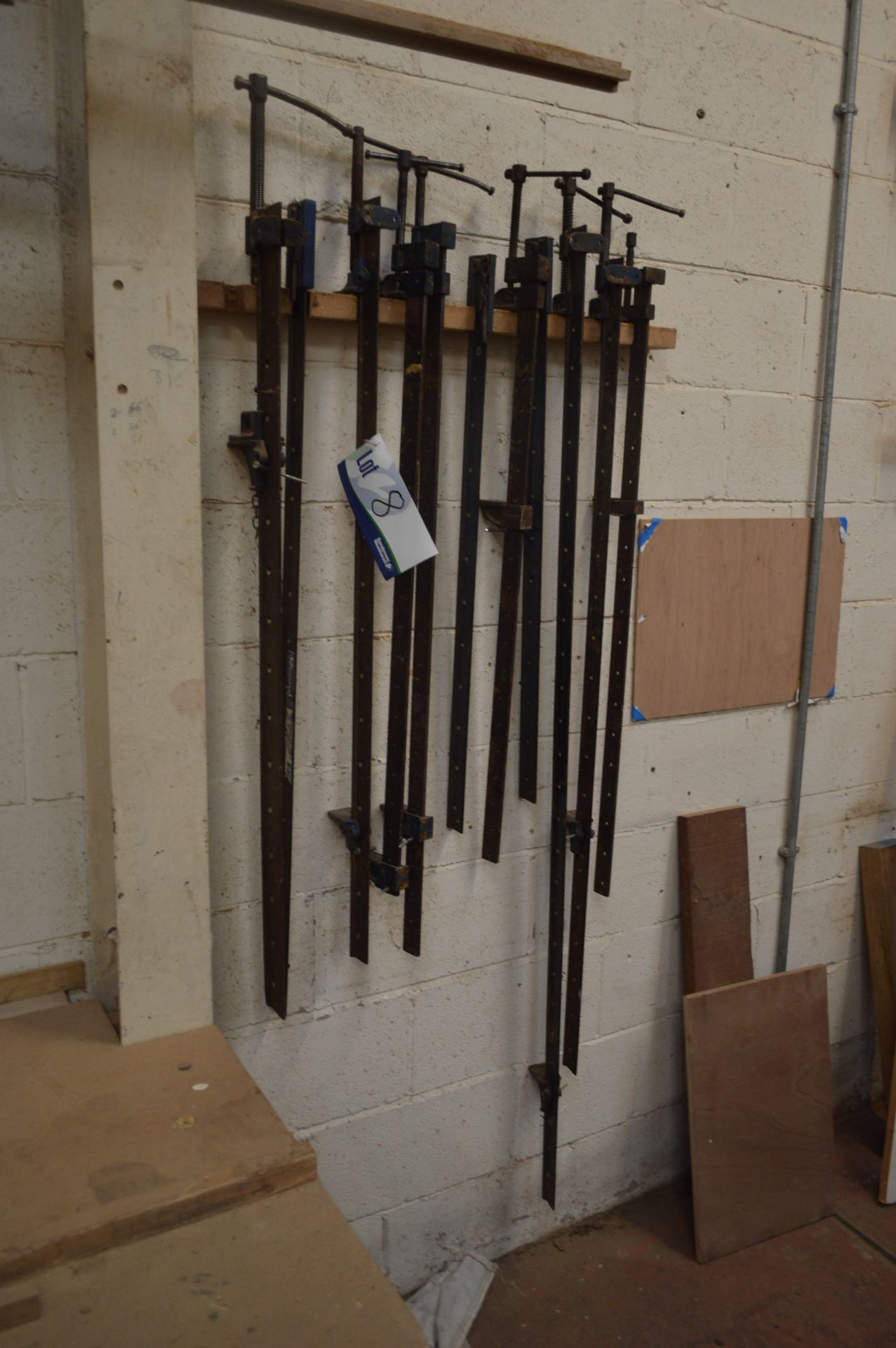 Flat & T-Bar Sash Clamps, as set out, (Offered for sale on behalf of a private vendor, also note - Image 2 of 2