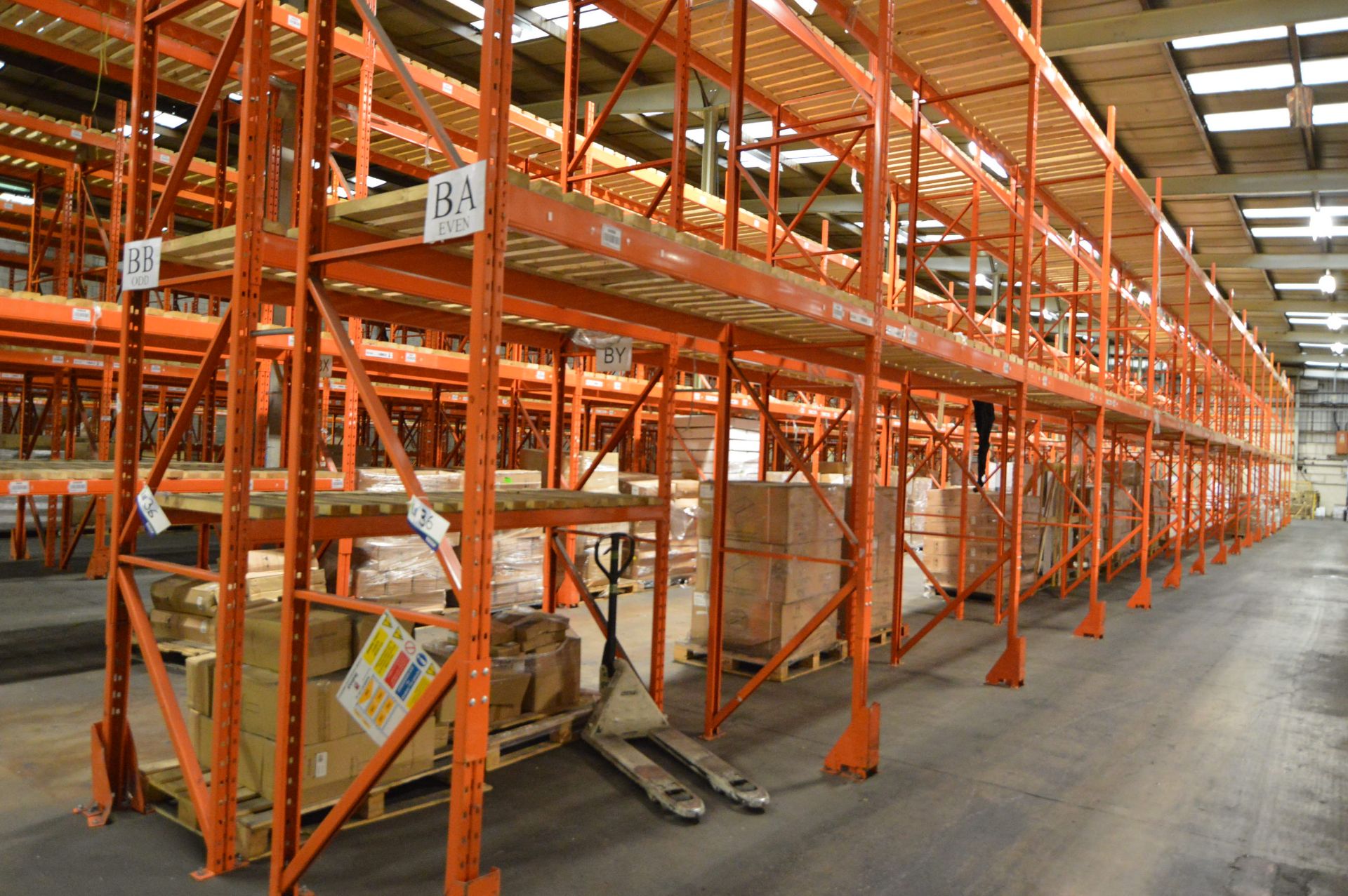 Redirack SD 2.50 DOUBLE SIDED 30 BAY MAINLY TWO TIER PALLET RACK, each run approx. 41m x 1m x 5.4m - Image 3 of 4