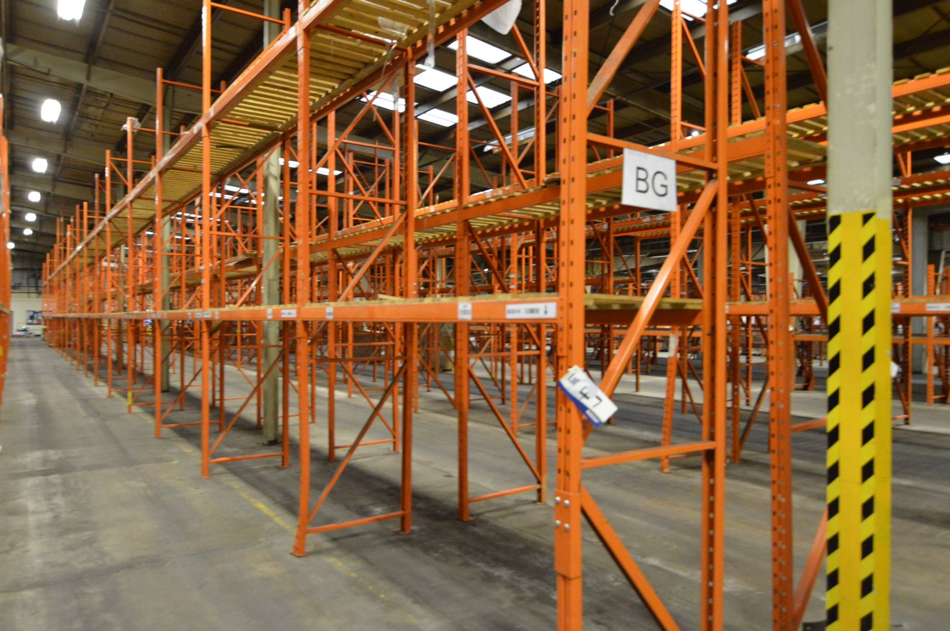 Redirack SD170 SINGLE SIDED 19 BAY TWO TIER PALLET RACK, approx. 52m long x 900mm x mainly 5.1m - Image 2 of 2