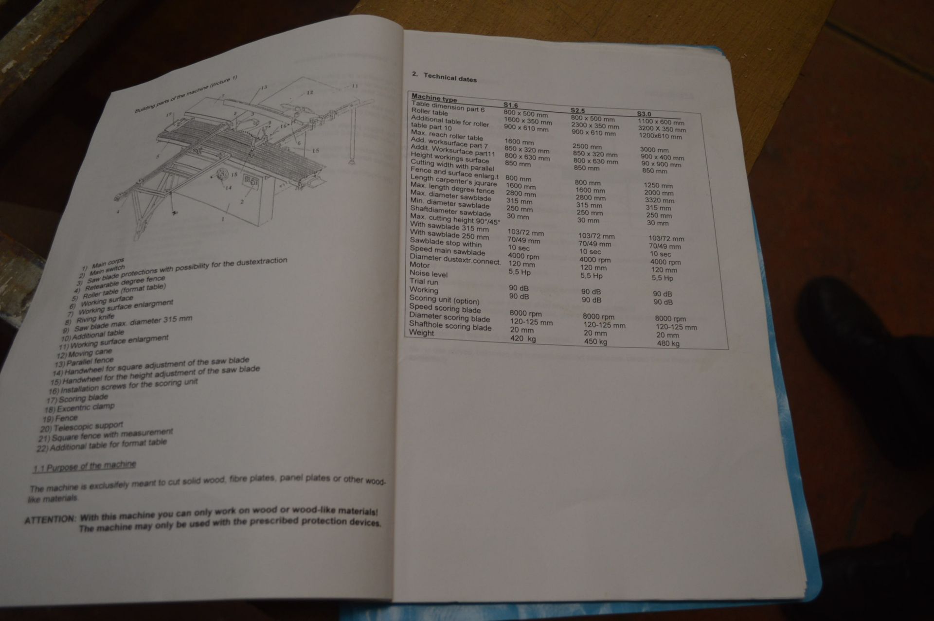 Startrite S1.6 310mm dia. PANEL SAW, with scoring blade, fixed table & sliding table and spare saw - Image 6 of 6