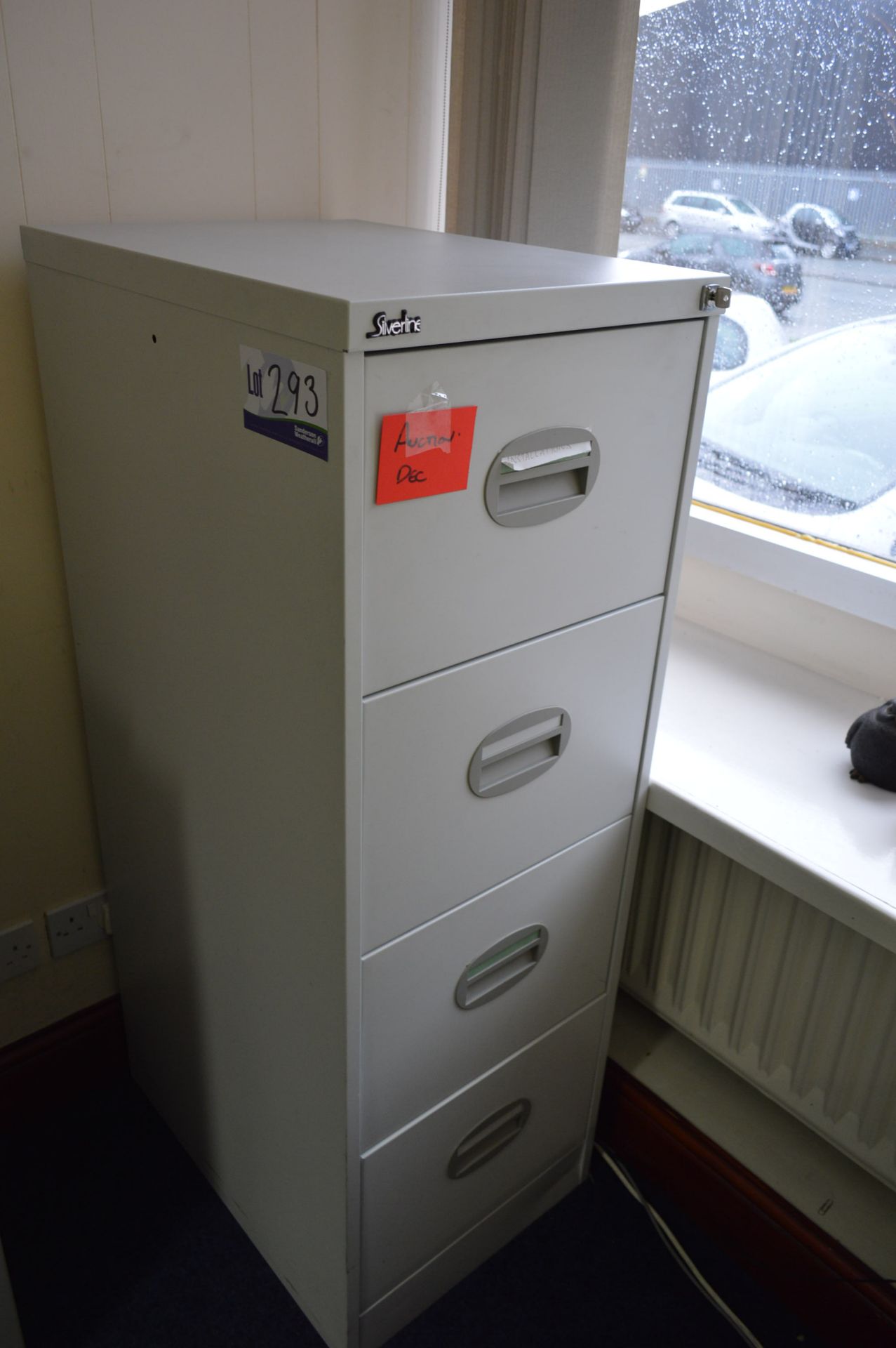 Silverline Steel Four Drawer Filing Cabinet (reserve removal to week commencing 4 January 2016) - Image 2 of 3