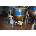 Groen Mfg. Kettle, Model #20, Serial #21163, 20 in. Diameter