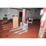 Raymond Model #80230220, Electric Walk Behind Straddle Lift, 24 Volt Battery, Serial #10158