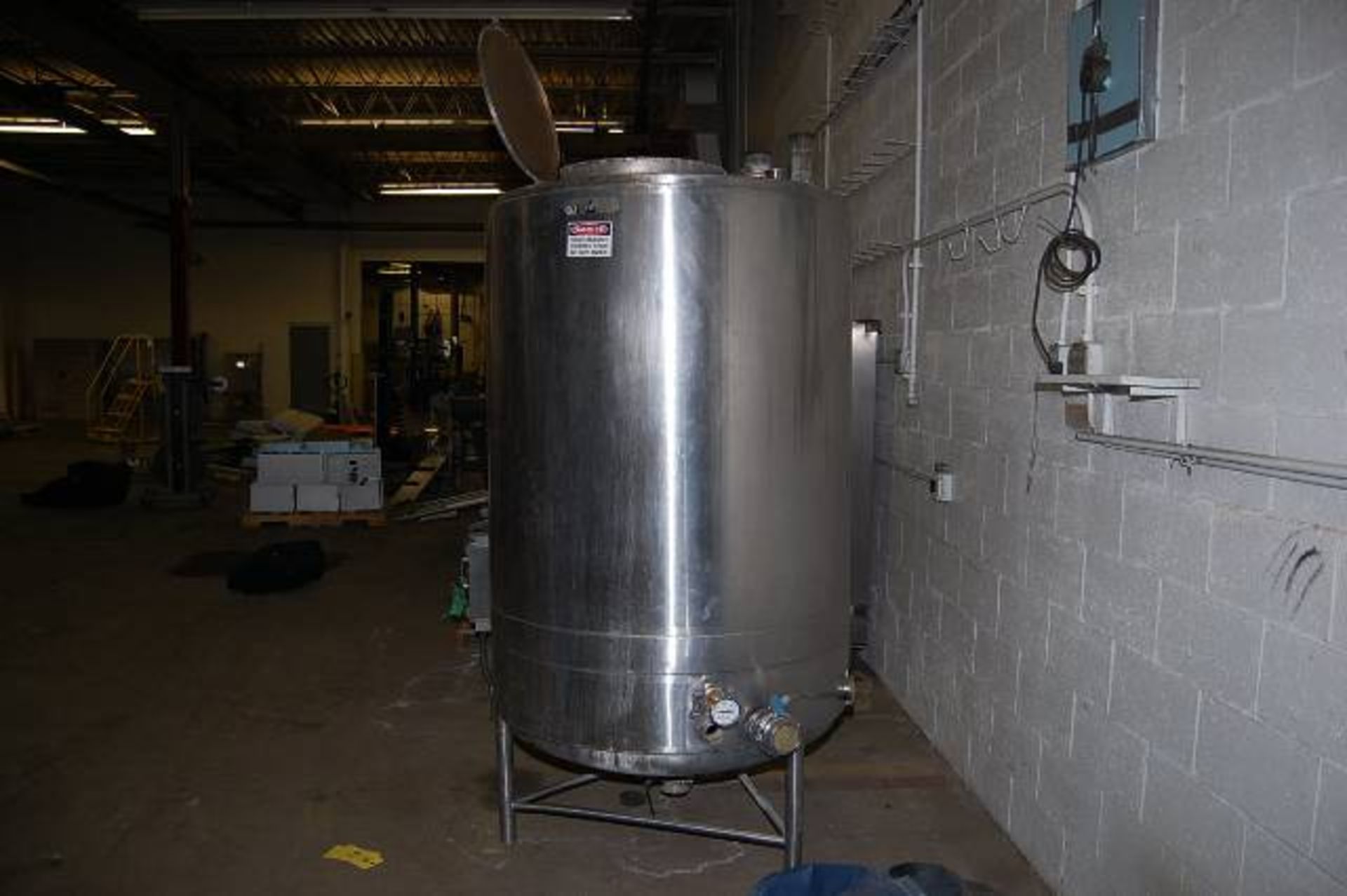 Stainless Steel Jacketed Tank, 48 in. Diameter x 60 in. SS Leg Base