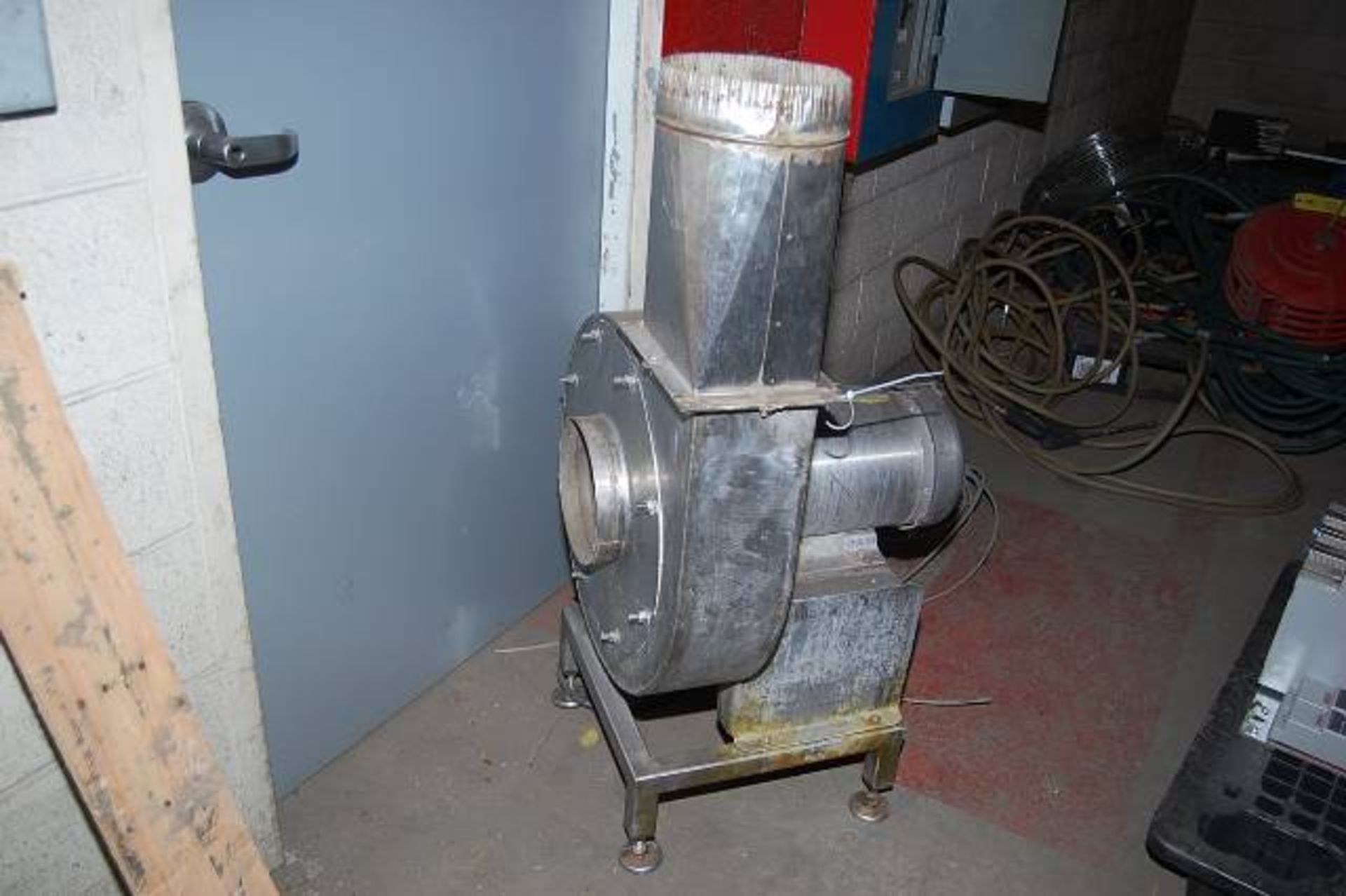 Baldor 5HP Motor and Blower Unit, Stainless Steel Design 208-230 Volt, SS Stand - Image 2 of 2