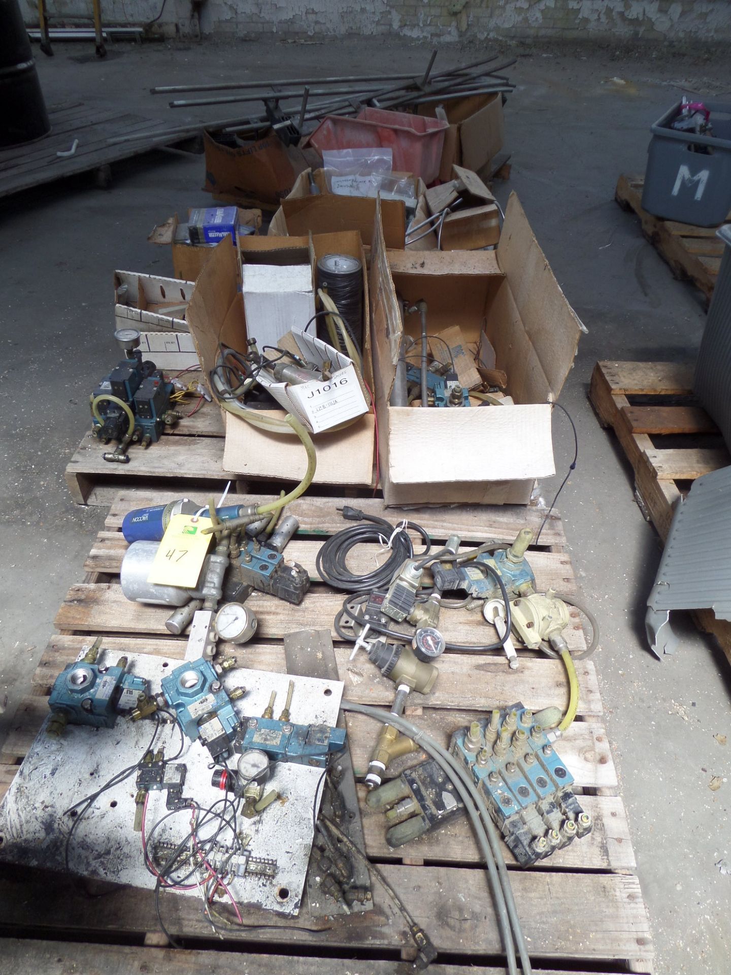 (4) PALLETS OF ASSORTED COMPONENTS