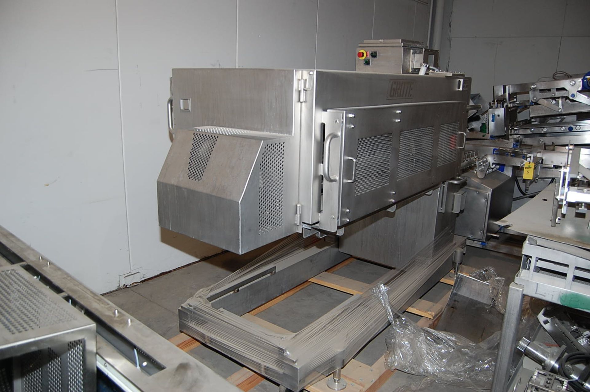 Grote Model #S/A-640E Slicer, Stainless Steel Base, 480 Volt, SN 1154750, Patent Mfg. 2010/SCCR-5KA, - Image 3 of 4