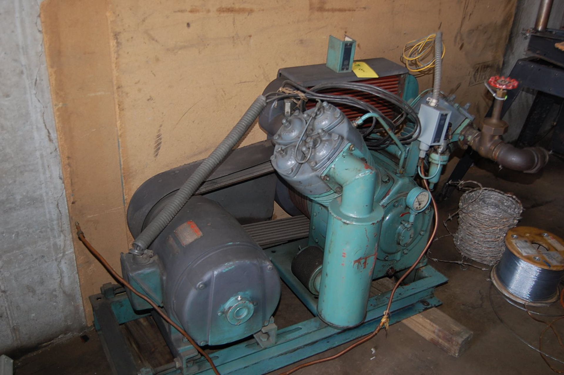 Atlas Compressor, 20 HP Motor, 230/460 Volt